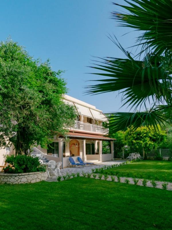 Spiti Prokopis, Dassia 