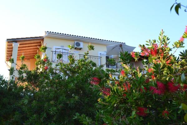 Scorpios Apartments, Dassia